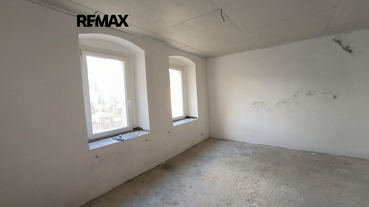Prodej rodinného domu 182 m², pozemek 311 m² – fotografie 3