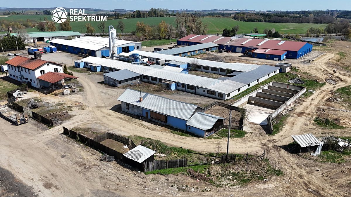 Prodej výrobní haly, prostoru 5000 m² – fotografie 2