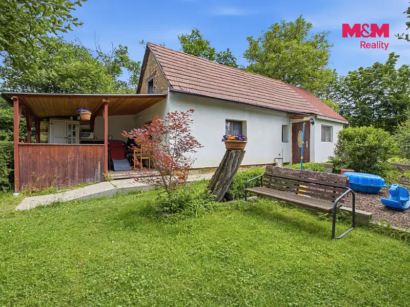 Prodej chaty 32 m², pozemek 760 m², Nesvačily – náhled fotky 3