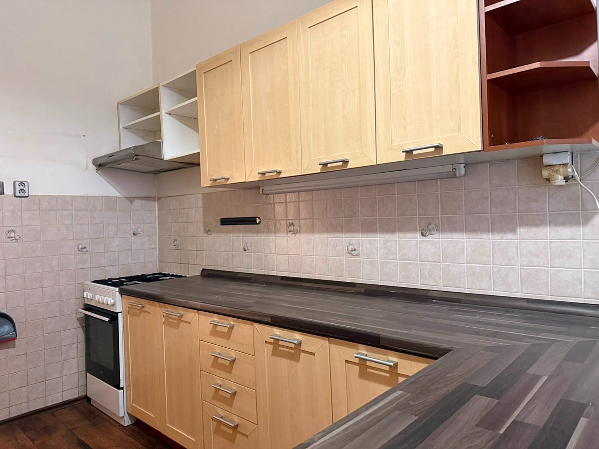 Pronájem bytu pokoje 13 m²