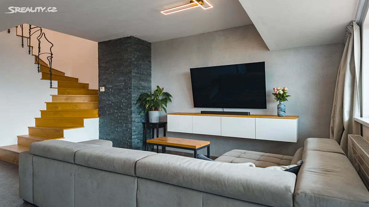 Prodej bytu 4+kk 125 m², Pardubice