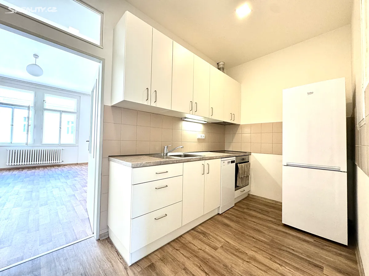 Pronájem bytu 2+1 56 m², Praha