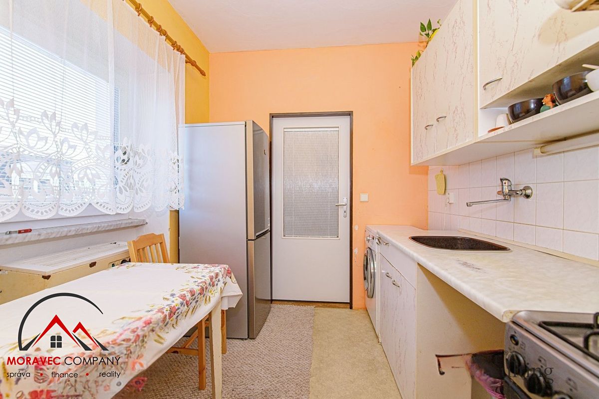 Pronájem bytu 1+1 39 m² – fotografie 2