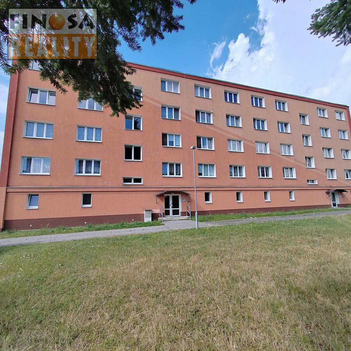 Prodej bytu 2+1 54 m², Chomutov – fotka 1 z 3