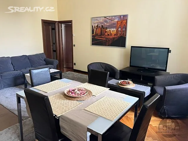 Pronájem bytu 2+kk 47 m² – pohled 6