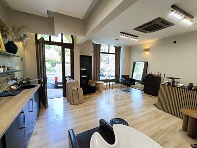Pronájem obchodního prostoru 65 m²