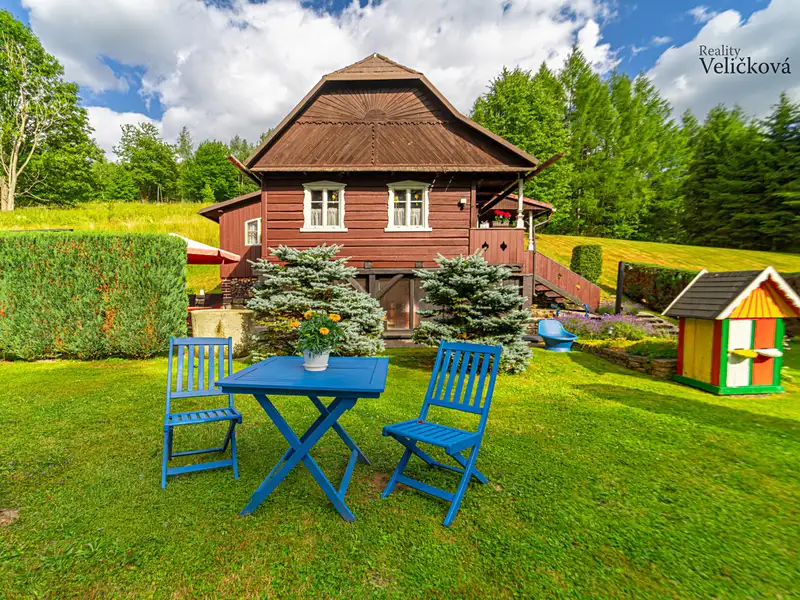 Prodej chalupy 76 m², pozemek 2604 m², Teplice nad Metují – náhled fotky 1