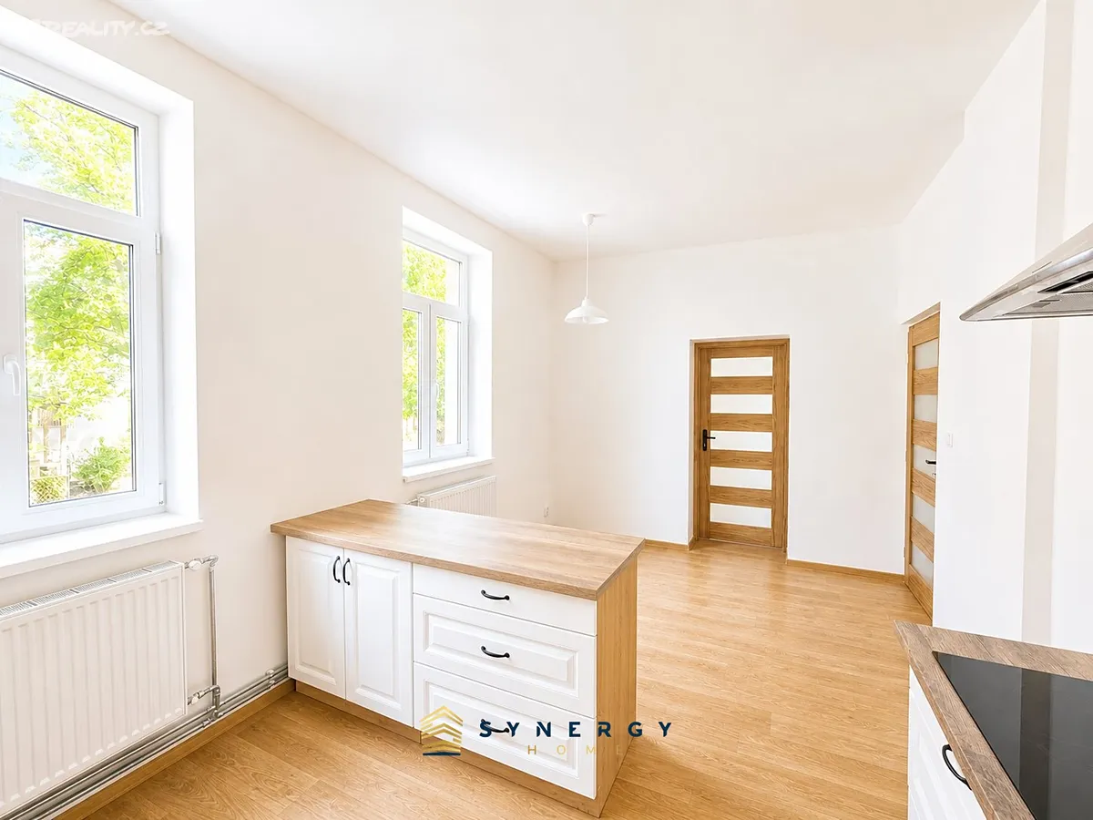 Prodej bytu 2+1 74 m², Nový Bor