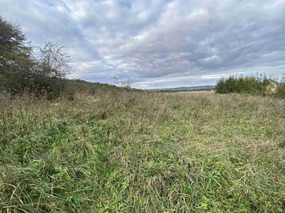 Prodej stavebního pozemku 1651 m²