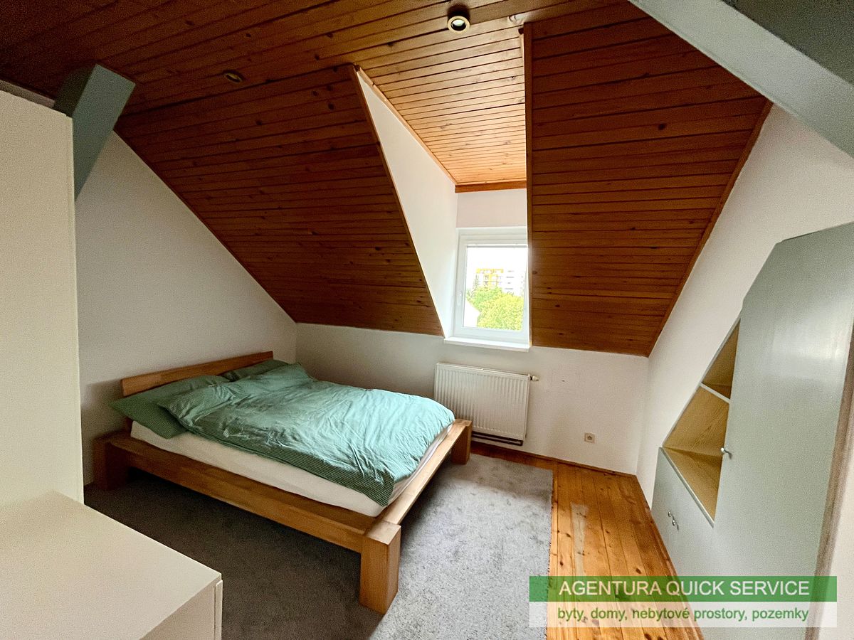Pronájem bytu 3+1 78 m² – fotografie 3
