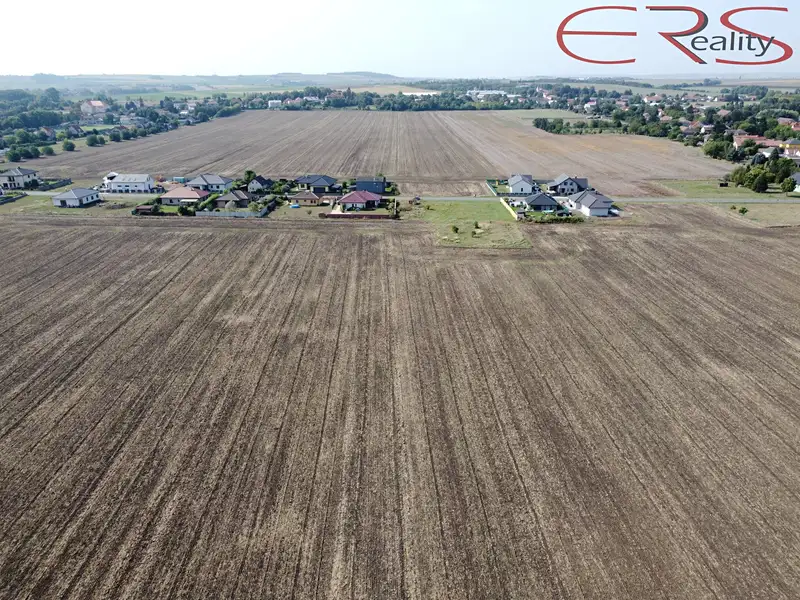 Prodej stavebního pozemku 49984 m², Velim – náhled fotky 3