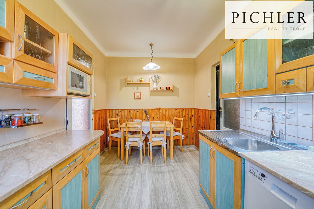 Prodej rodinného domu 120 m², pozemek 1108 m² – fotografie 3