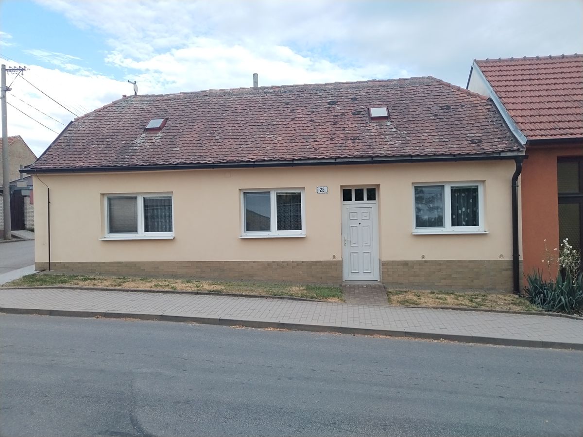 Prodej rodinného domu 120 m², pozemek 277 m²