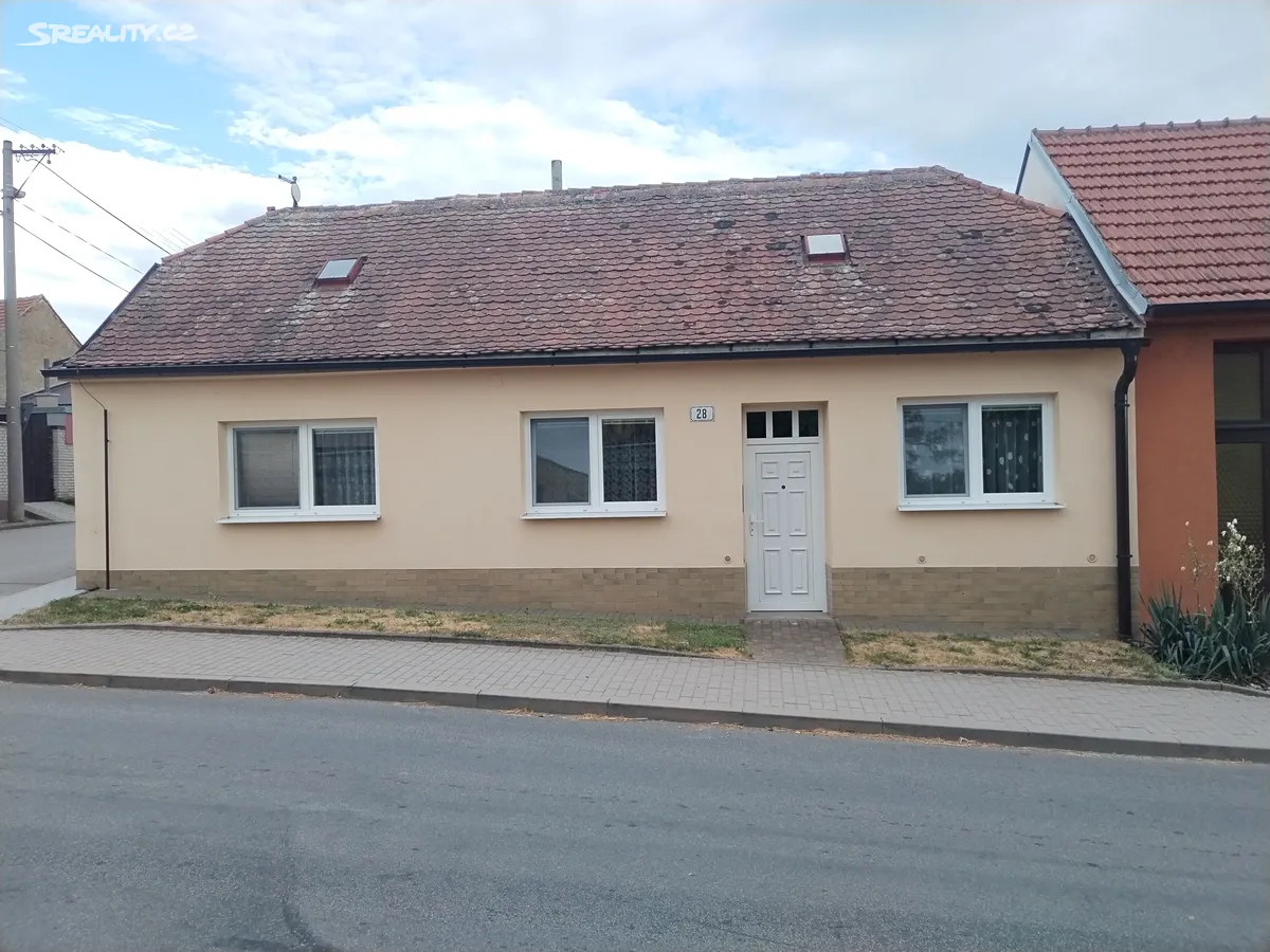 Prodej rodinného domu 120 m², pozemek 277 m², Blížkovice