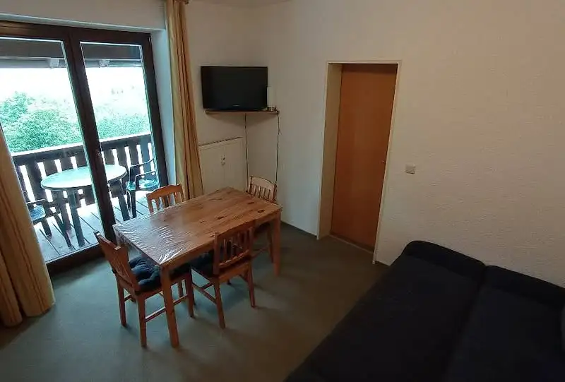 Prodej bytu 2+kk 33 m², Strážný – náhled fotky 1
