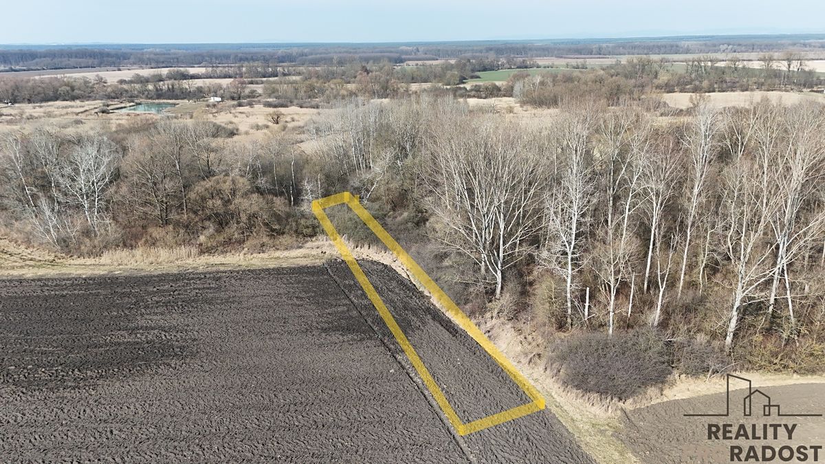Prodej pole 10332 m² – fotografie 2