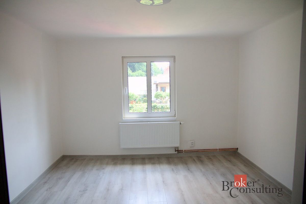 Pronájem bytu 3+kk 50 m² – fotografie 3