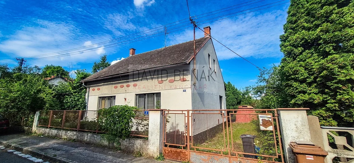 Prodej rodinného domu 100 m², pozemek 659 m²