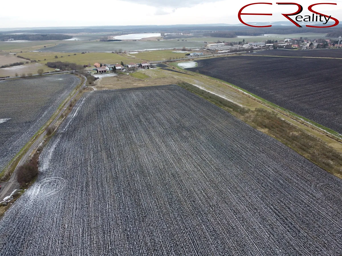 Prodej pole 40894 m²