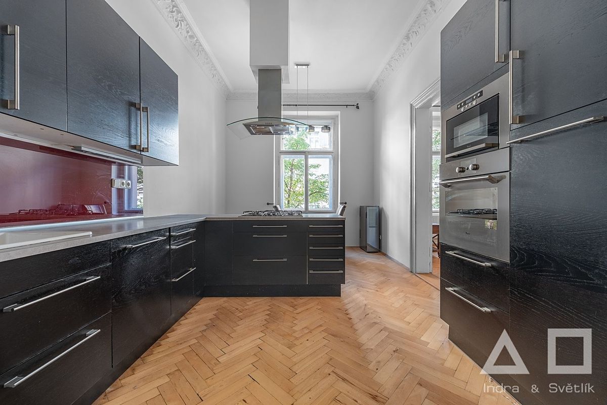 Pronájem bytu 4+1 131 m²