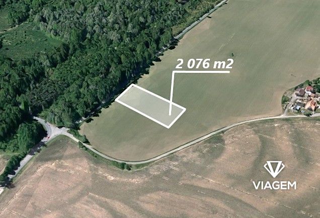 Prodej stavebního pozemku 2076 m²