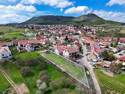 Prodej  stavebního pozemku 1 500 m²