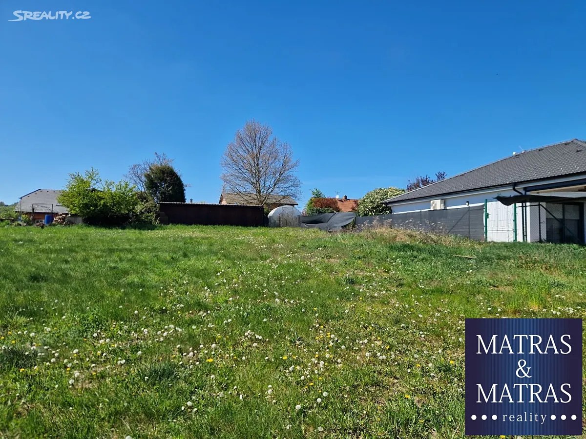 Prodej stavebního pozemku 801 m², Veverská Bítýška