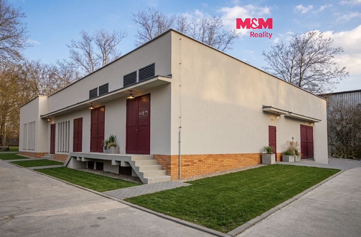 Pronájem skladového prostoru 100 m²