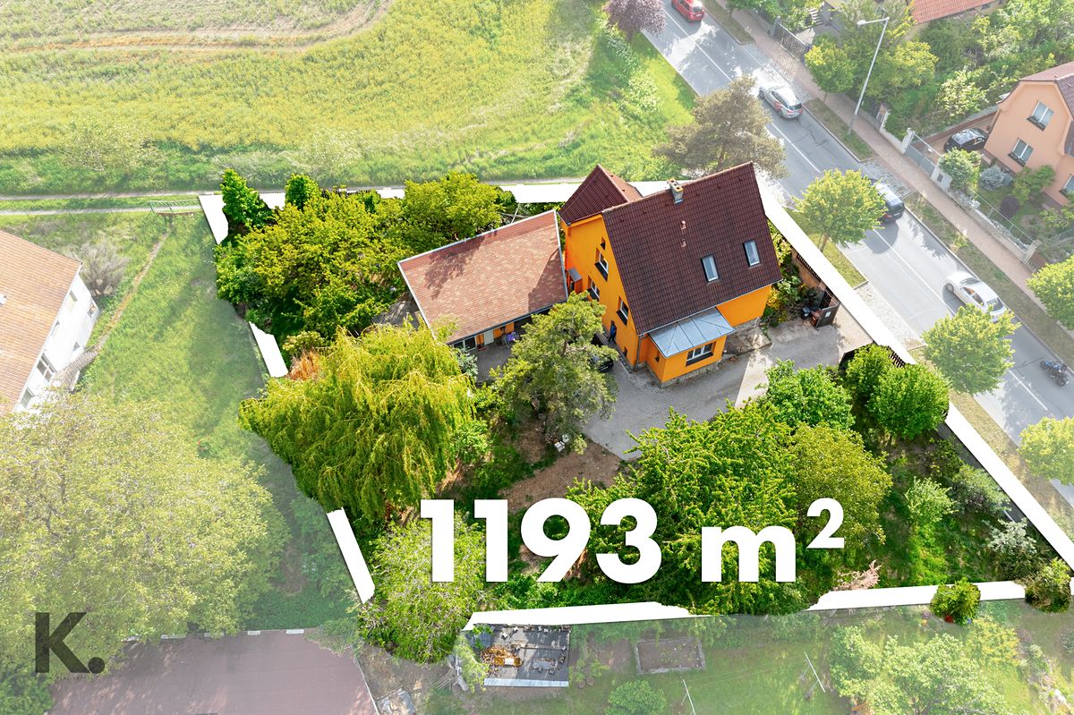 Prodej stavebního pozemku 1193 m² – fotografie 3