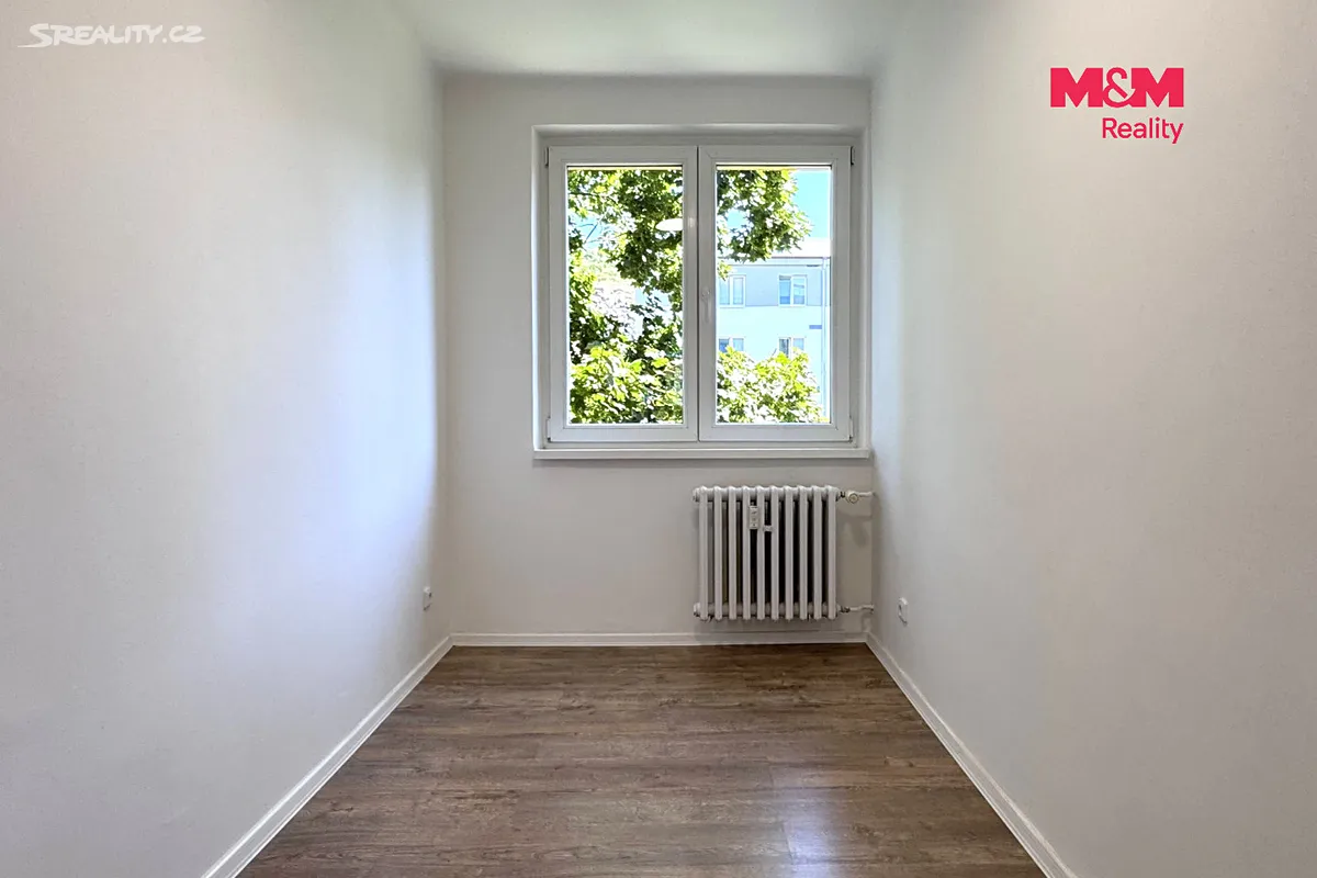 Pronájem bytu 3+1 53 m² – pohled 5