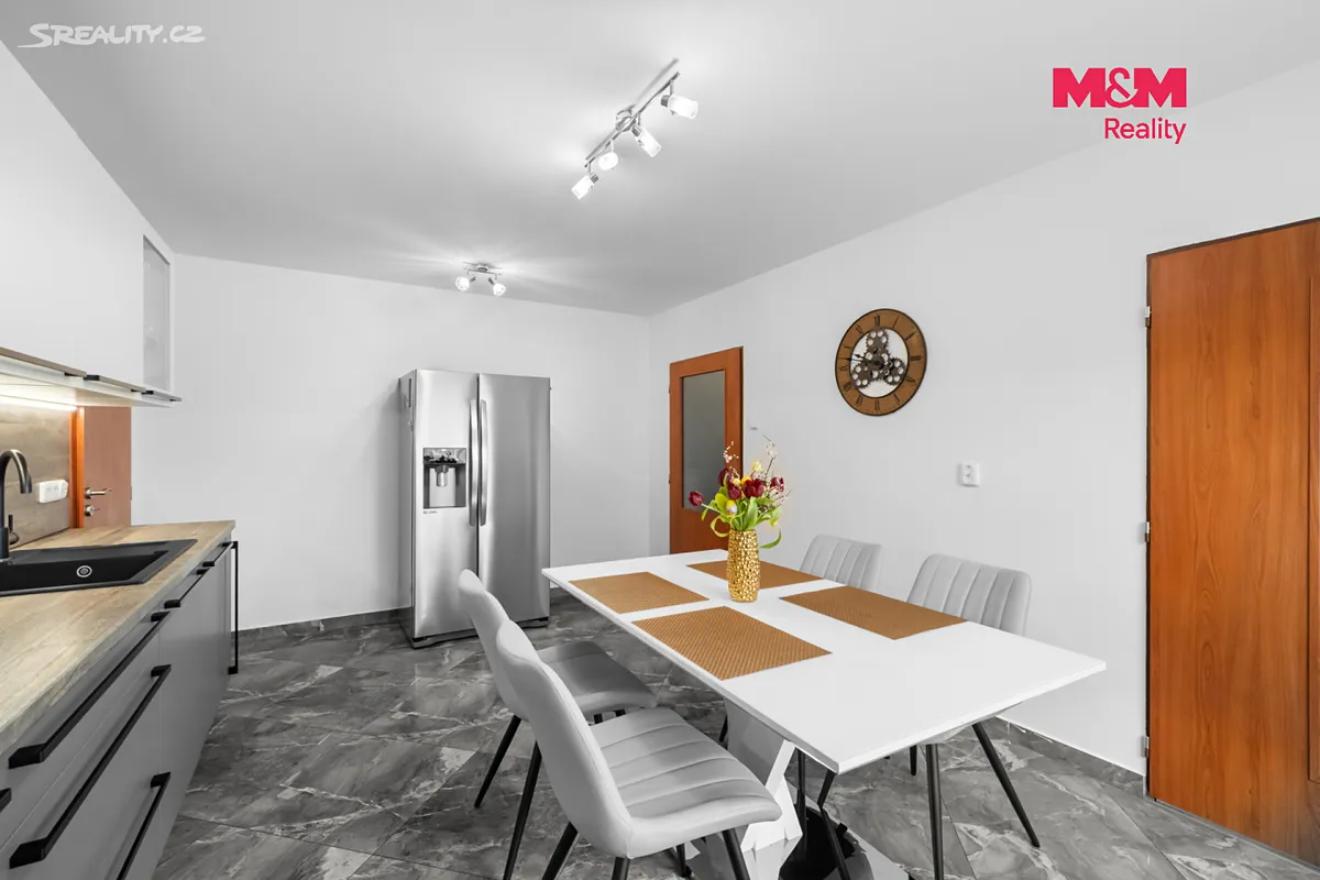 Prodej rodinného domu 111 m², pozemek 412 m² – pohled 4