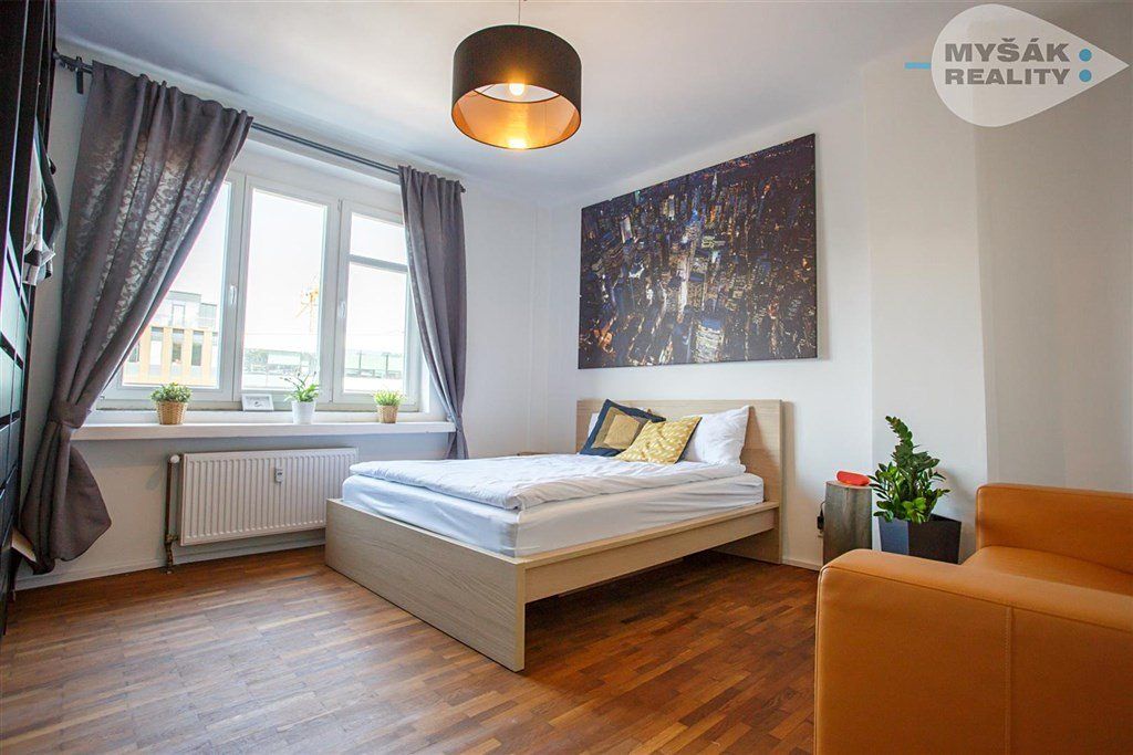 Pronájem bytu 2+kk 56 m²