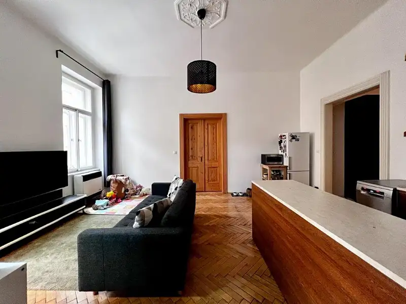 Prodej bytu 5+kk 133 m², Praha – náhled fotky 1