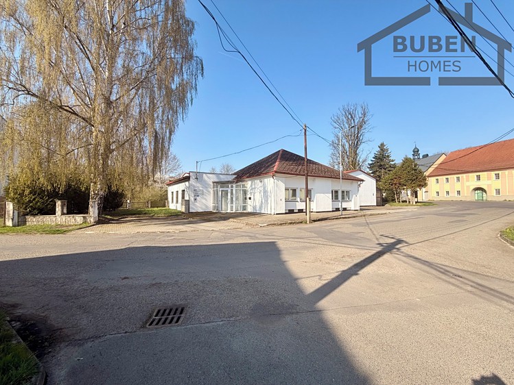 Prodej komerčního prostoru, 1 084 m² (83 z 85)