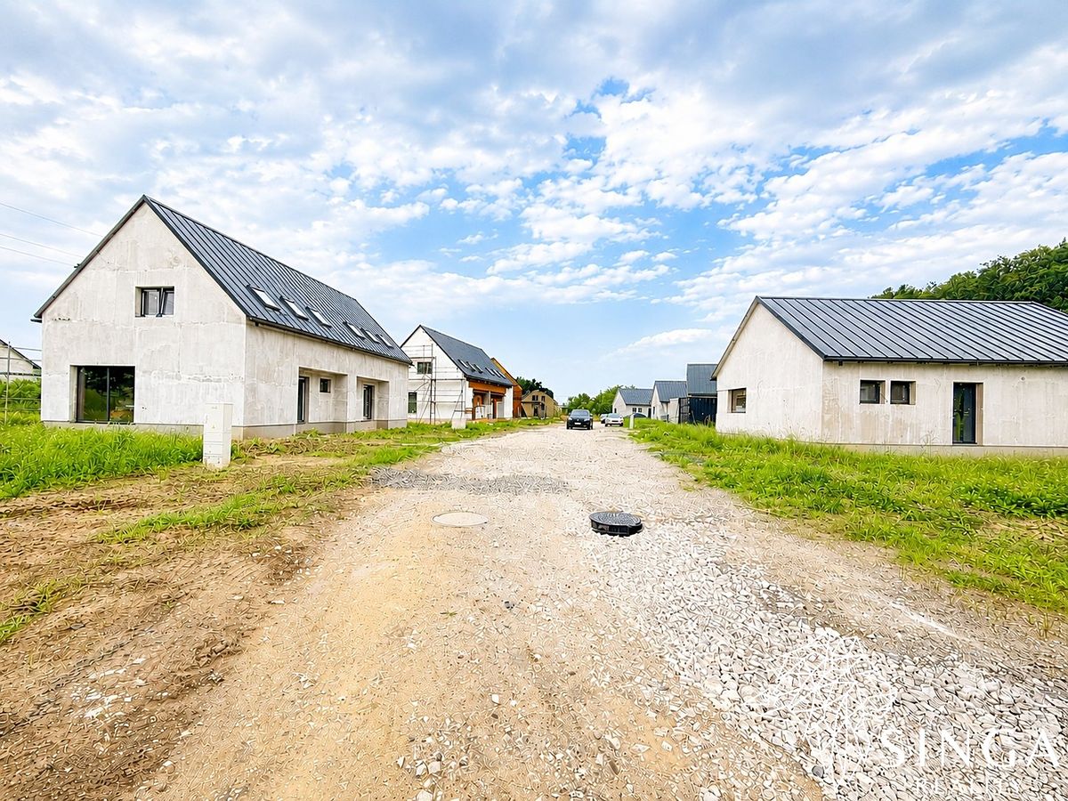 Prodej rodinného domu 89 m², pozemek 971 m² – fotografie 2