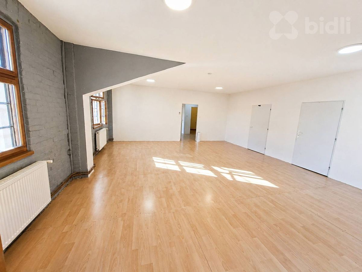 Pronájem bytu 5+1 150 m² – fotografie 5