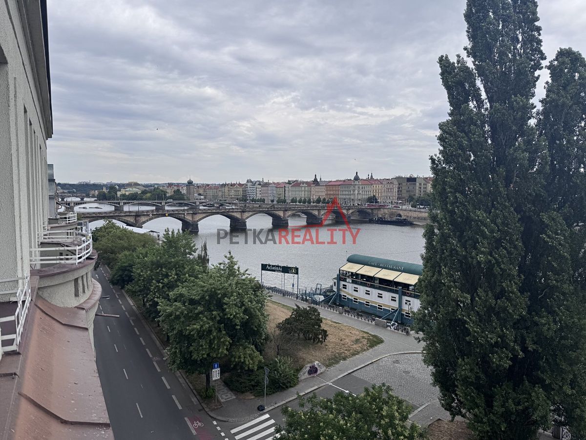 Prodej bytu 3+1 101 m² – fotografie 3