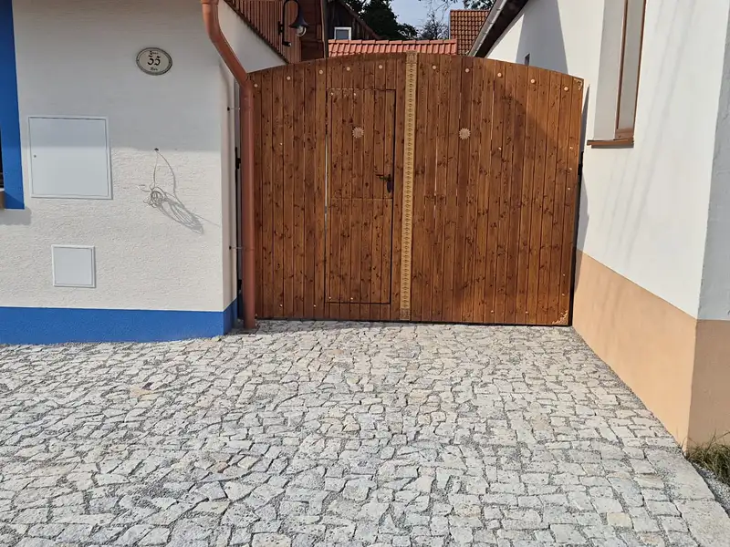 Prodej chalupy 308 m², pozemek 1162 m², Suchdol nad Lužnicí – náhled fotky 2