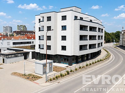 Pronájem bytu 2+kk 35 m²