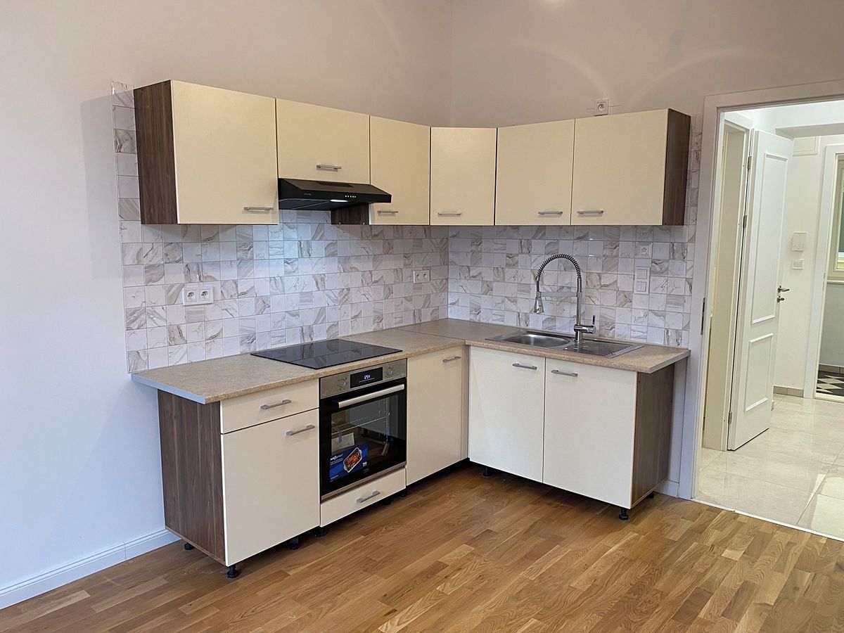 Pronájem bytu 1+kk 25 m²