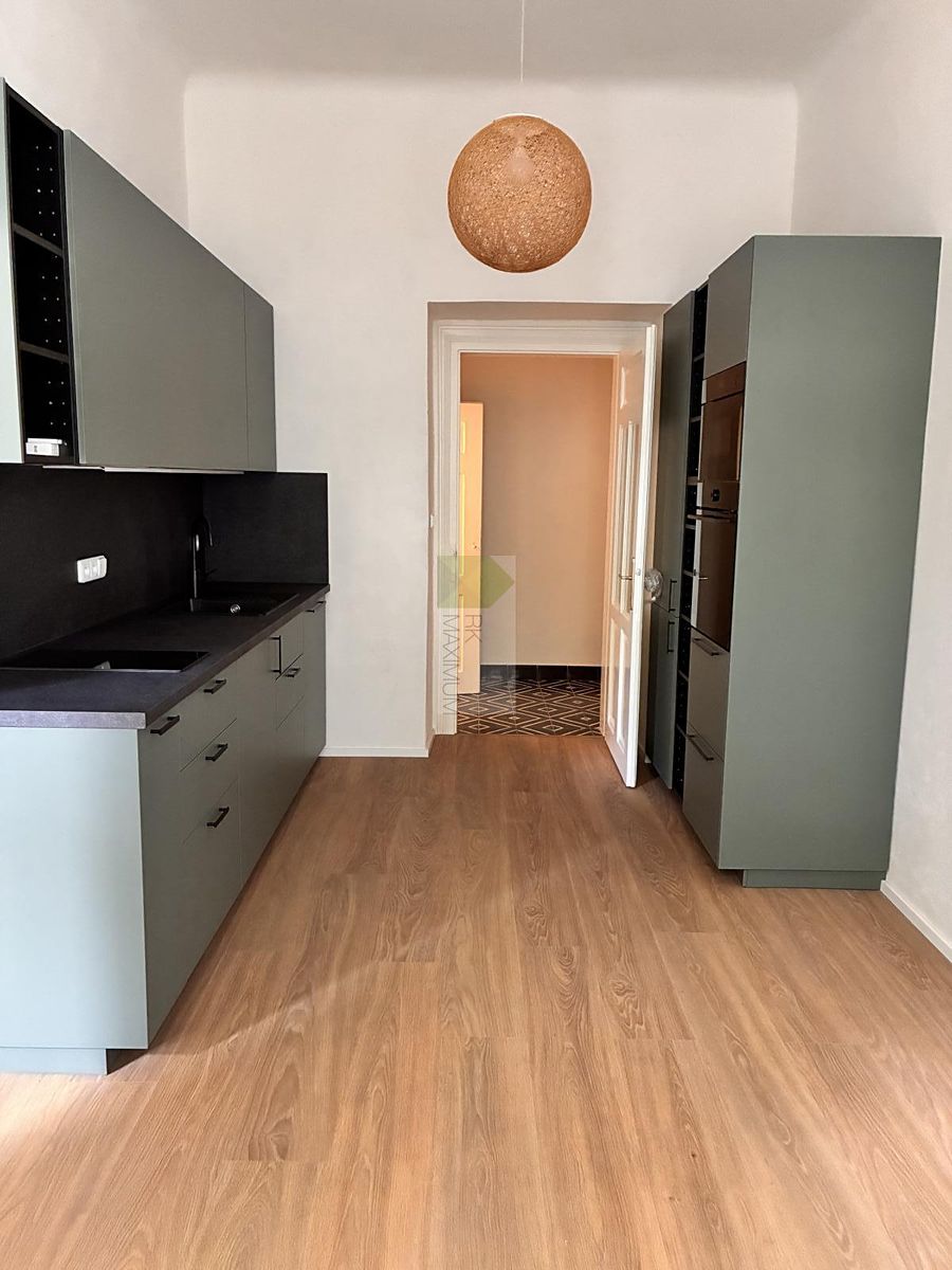 Pronájem bytu 2+kk 43 m²