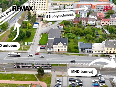 Prodej  rodinného domu 349 m², pozemek 1 125 m²