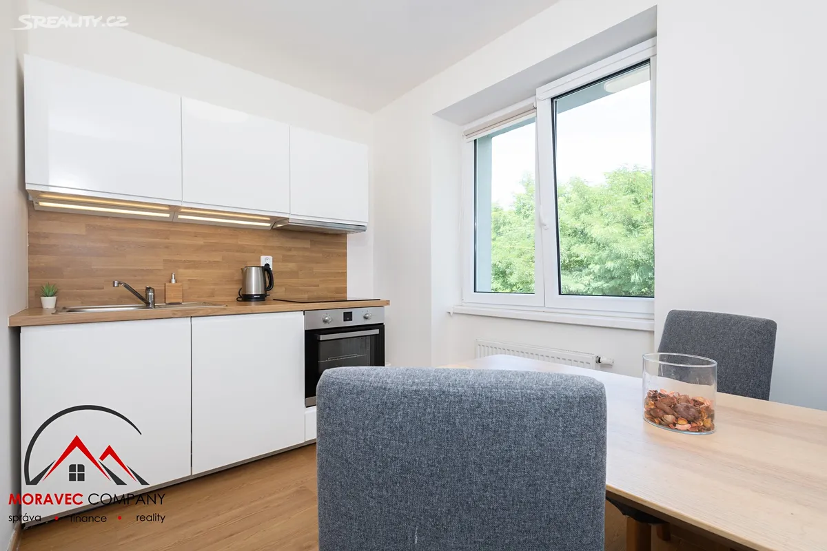 Pronájem bytu 2+1 57 m², Ostrava
