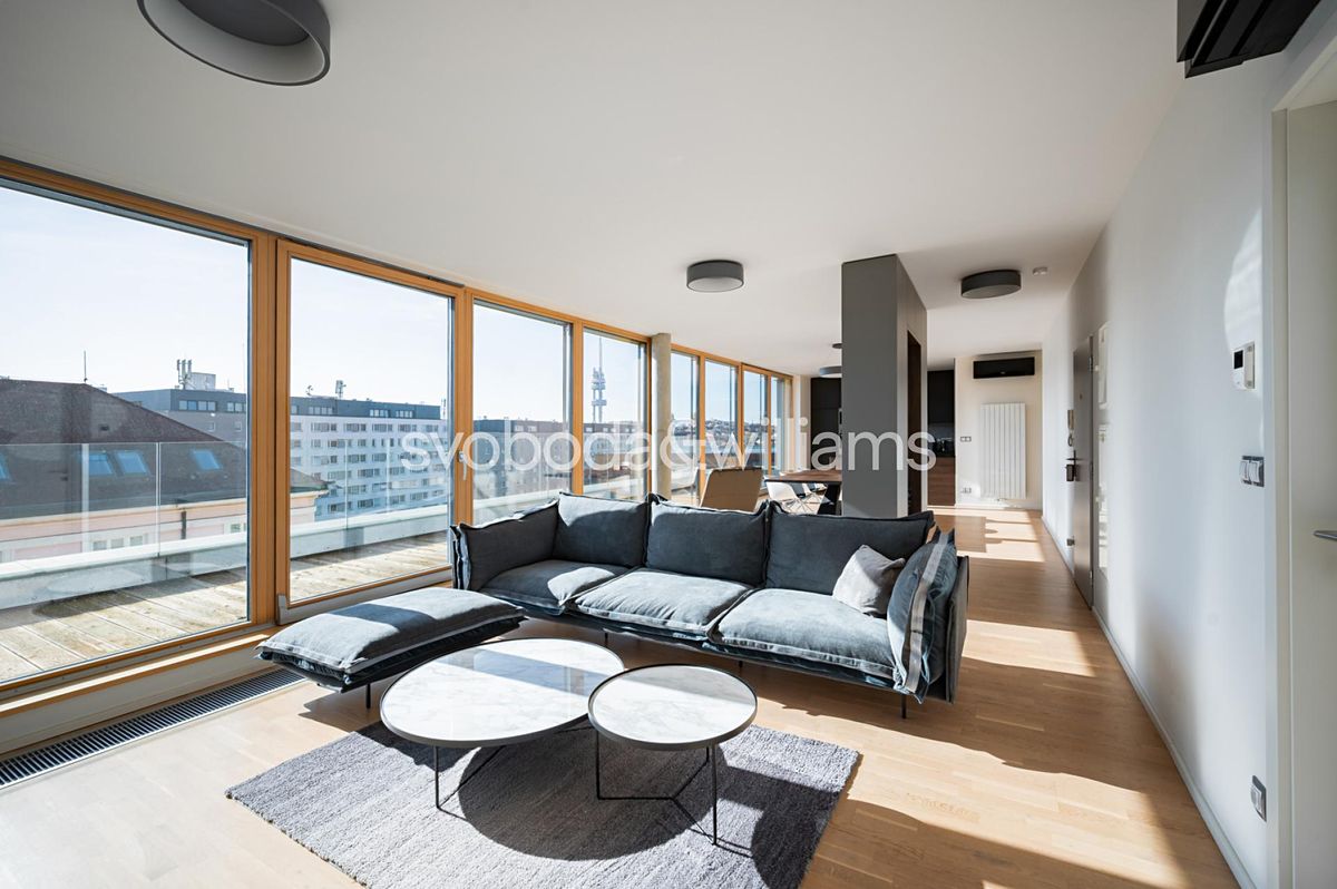 Pronájem bytu 4+kk 133 m²