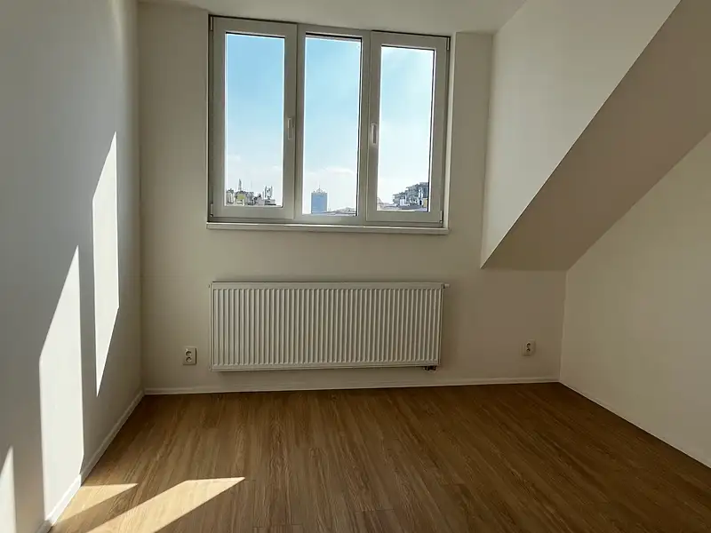 Prodej bytu 2+kk 48 m², Praha – náhled fotky 2