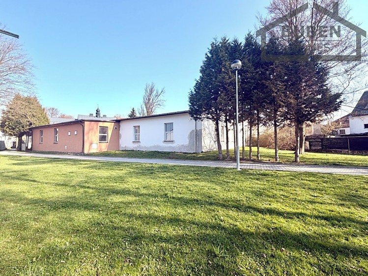 Prodej komerčního prostoru, 1 084 m² (72 z 85)