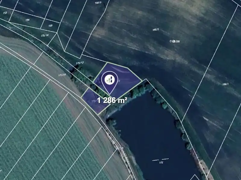 Prodej pole 1286 m², Blanné – náhled fotky 1