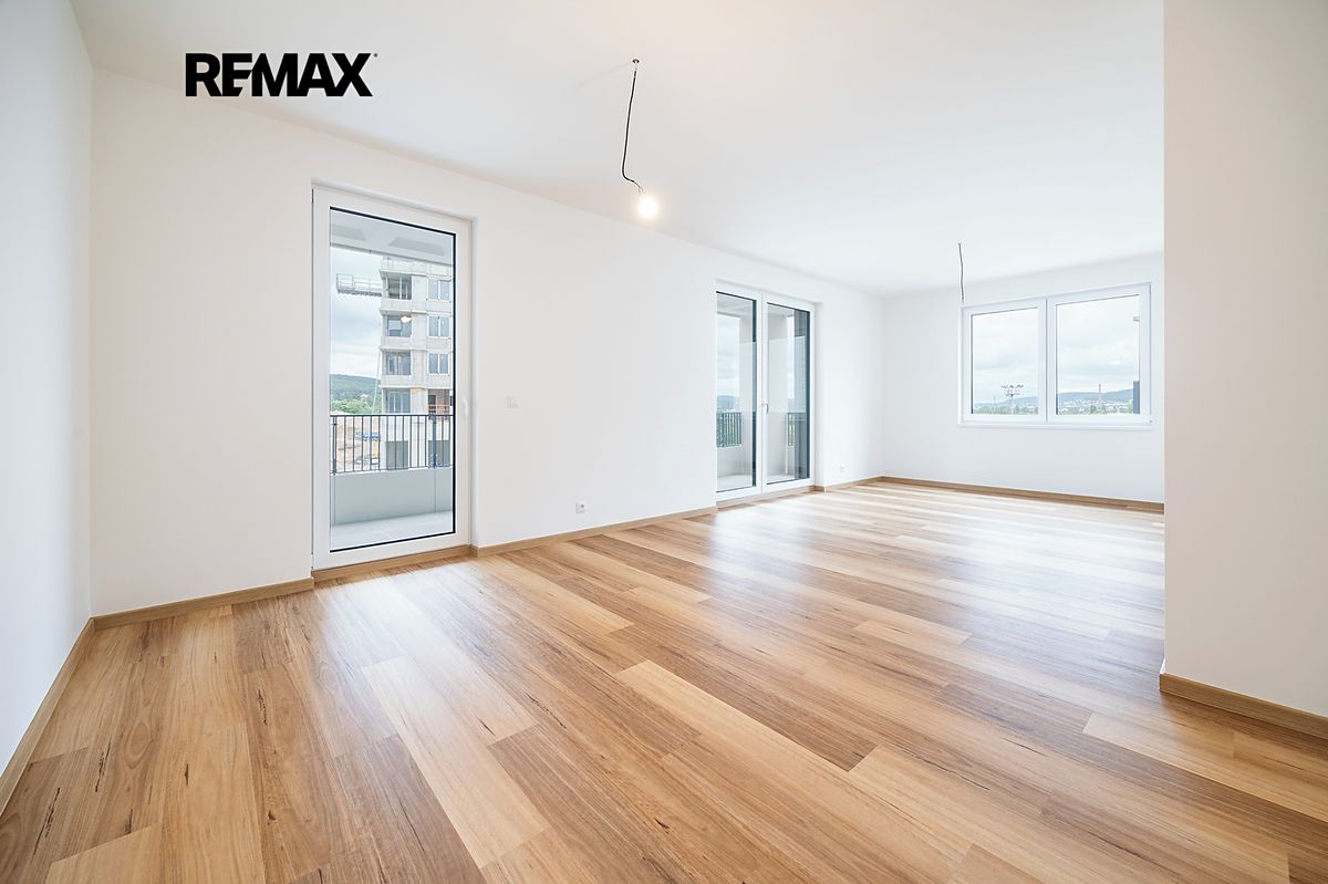 Pronájem bytu 3+kk 77 m²