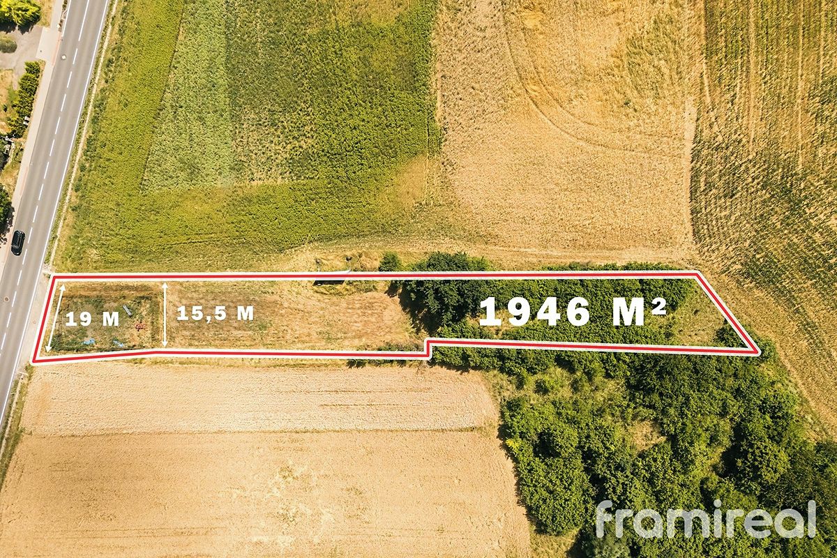 Prodej stavebního pozemku 1946 m² – fotografie 2