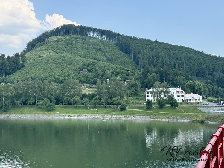 Будинок на продаж, 1 416 м² (32 з 32)